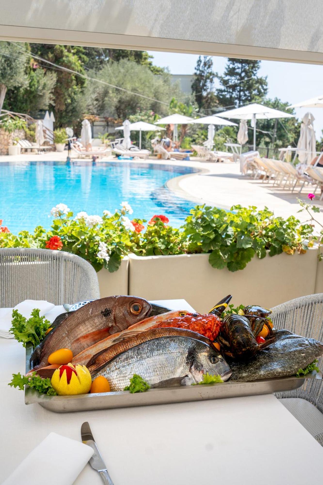 La Vega Hotel Capri Bagian luar foto