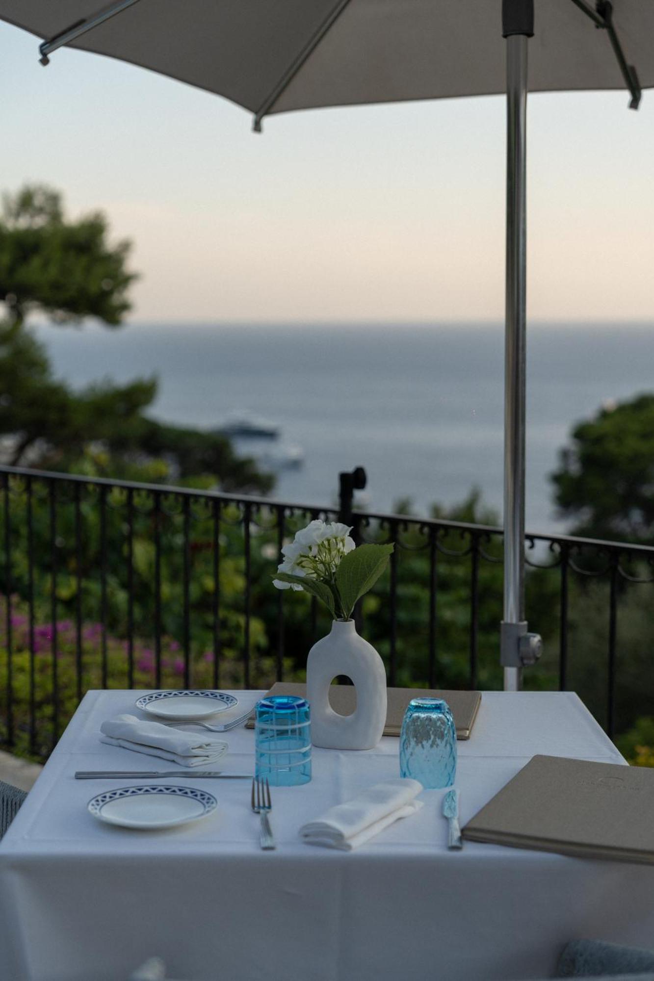 La Vega Hotel Capri Bagian luar foto